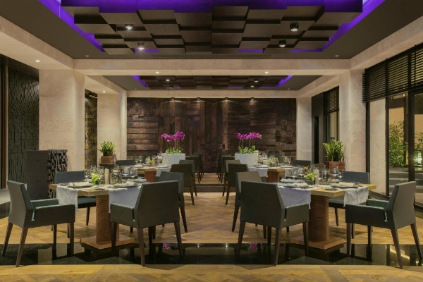 The Westin Doha Hotel and Spa image 26